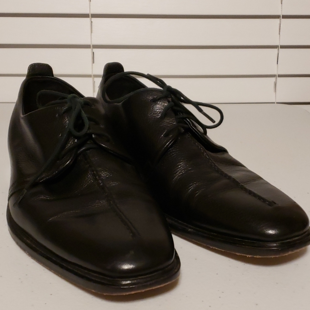 Cole haan leather square toe dress shoes laced